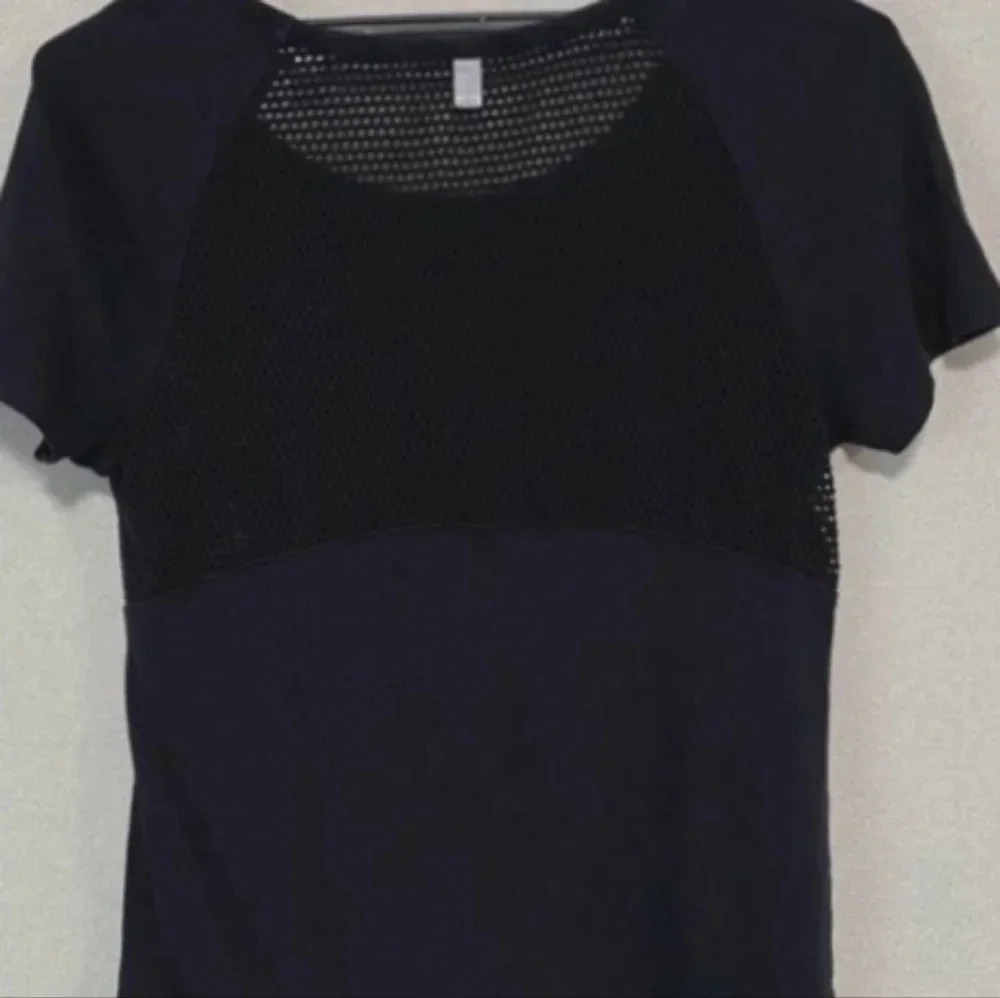 Victoria's Secret Sport VSX black mesh back short sleeve t shirt size large - Picture 3 of 4